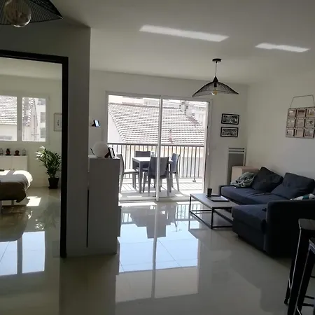 Apartment T2 La Bocca *